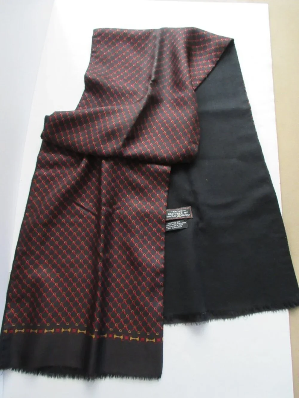 Paolo Designed By Paolo Gucci Scarf Made In Italy 100% Silk 100% Wool Reversible